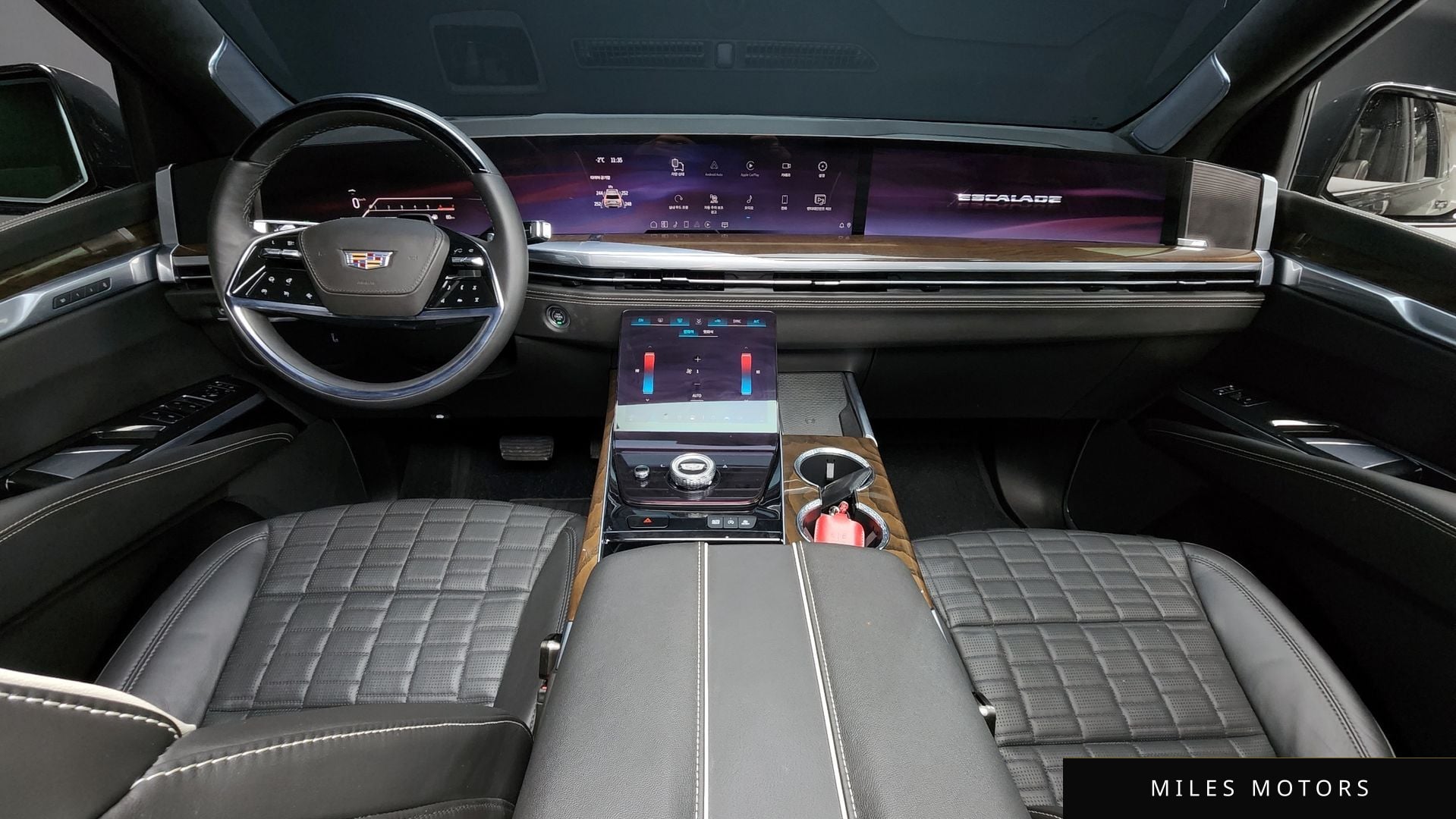 Cadillac Escalade 2025 — миниатюра 7