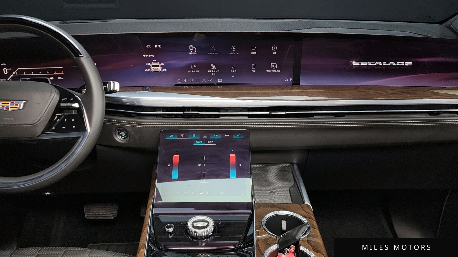 Cadillac Escalade 2025 — миниатюра 14