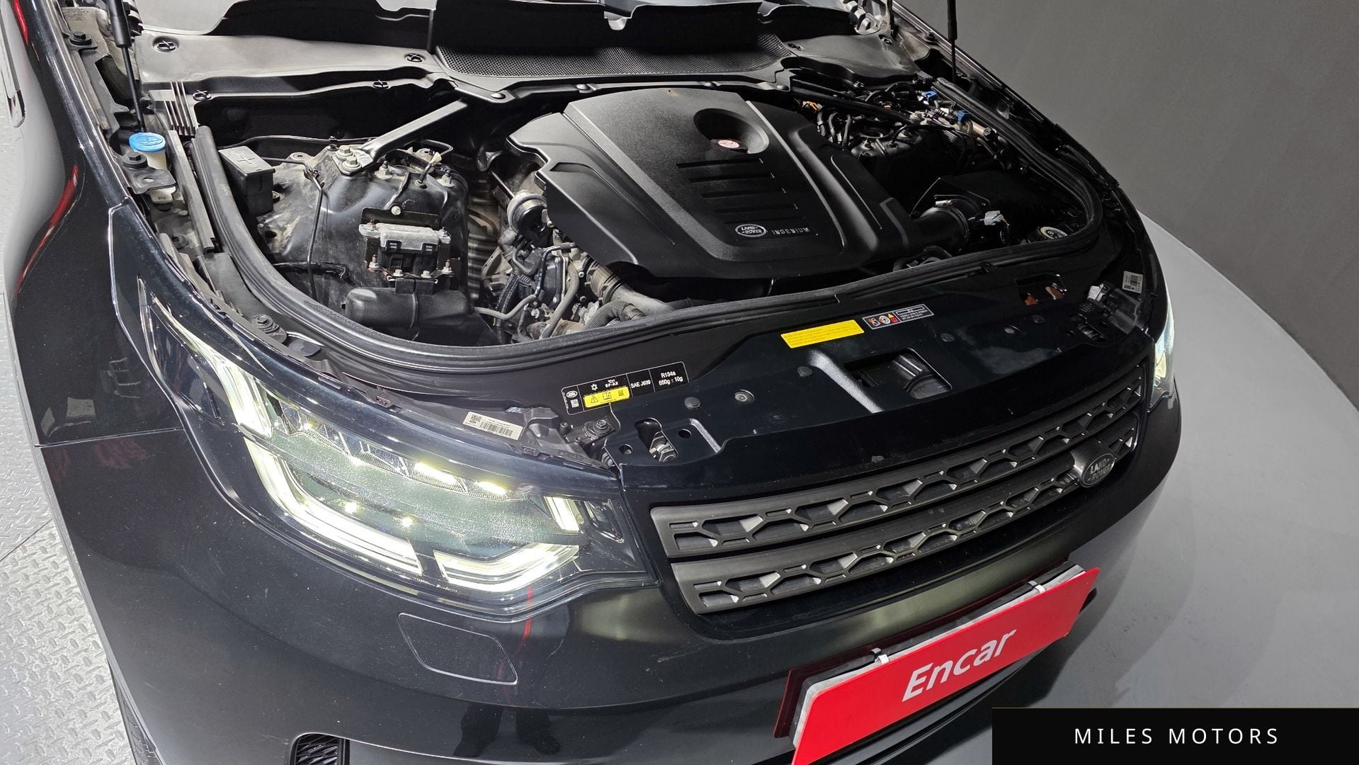 Land Rover Discovery 2020 — миниатюра 6