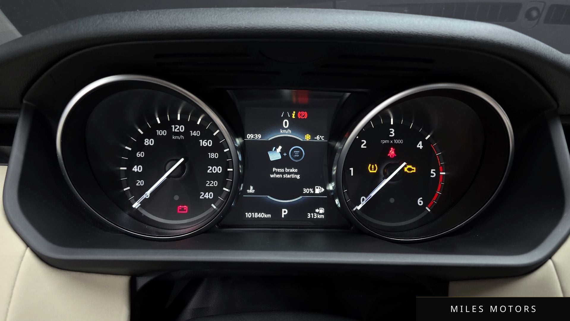 Land Rover Discovery 2020 — миниатюра 8