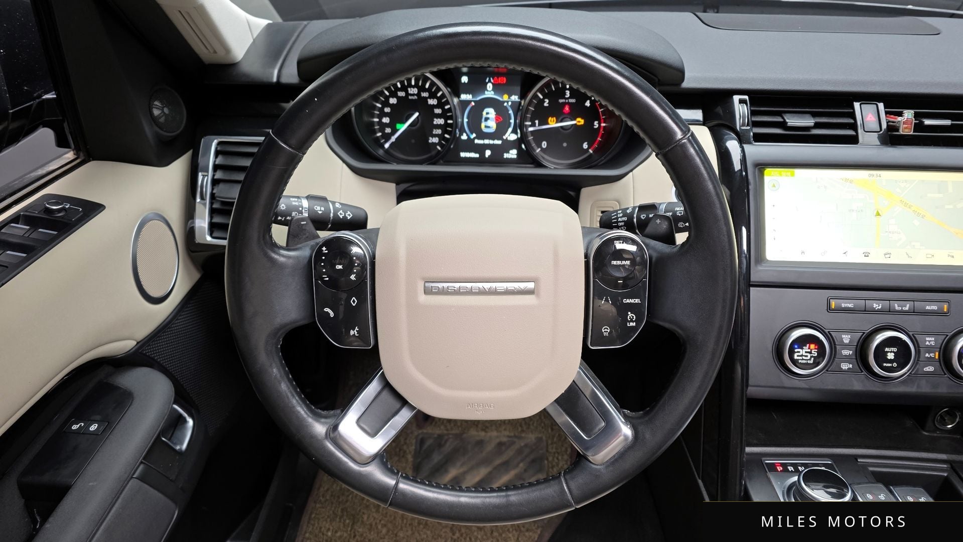 Land Rover Discovery 2020 — миниатюра 13