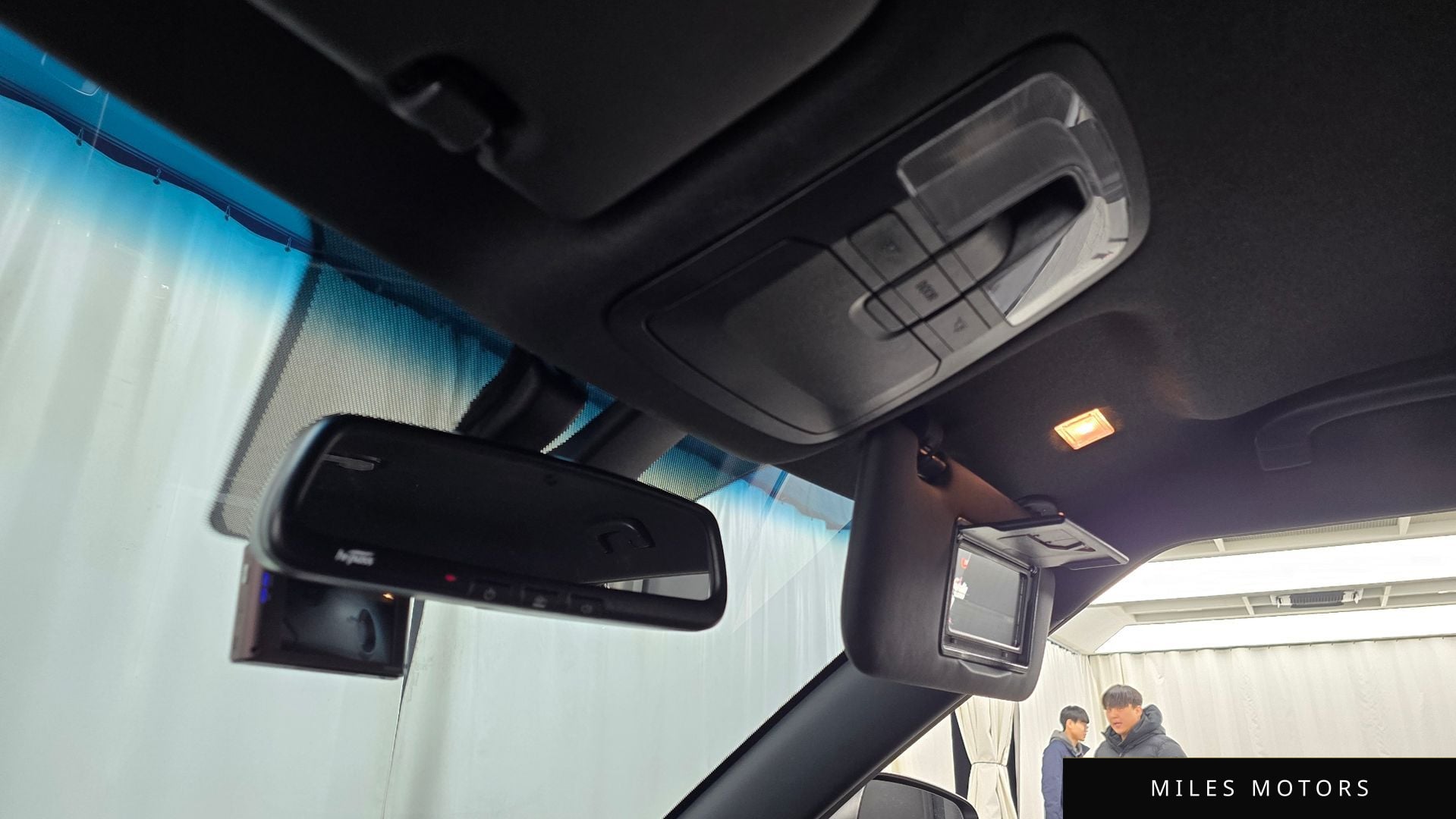 KG Mobility 베리 뉴 티볼리 2020 — миниатюра 17