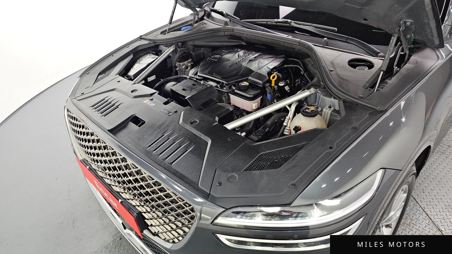 Genesis GV70 2022 — миниатюра 6