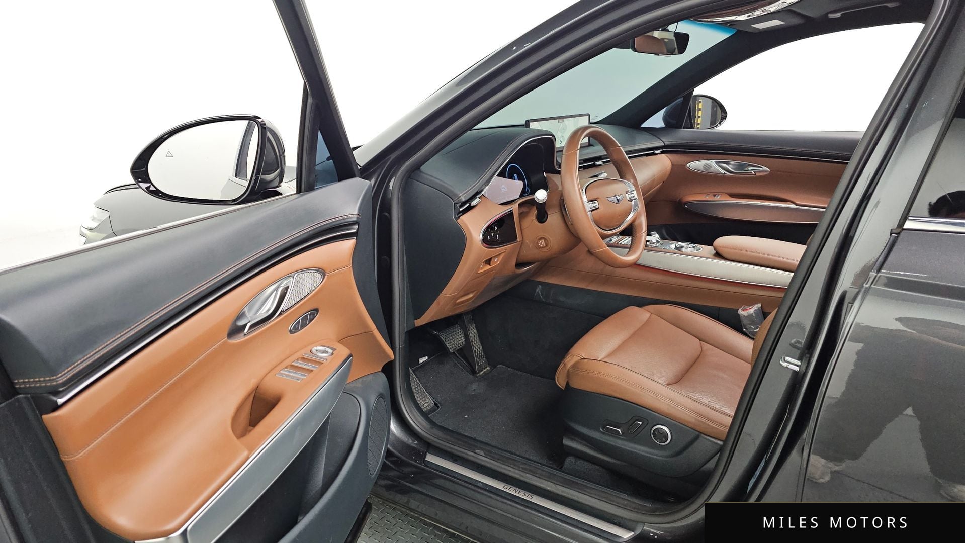 Genesis GV70 2022 — миниатюра 10