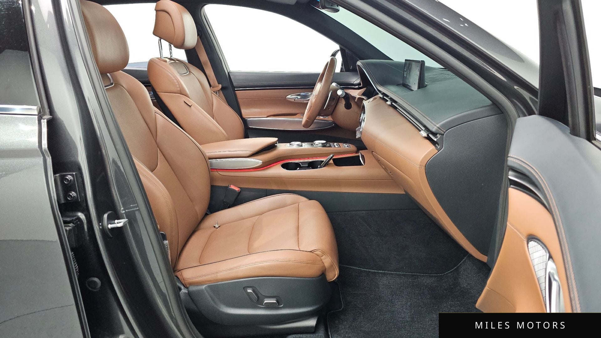 Genesis GV70 2022 — миниатюра 11