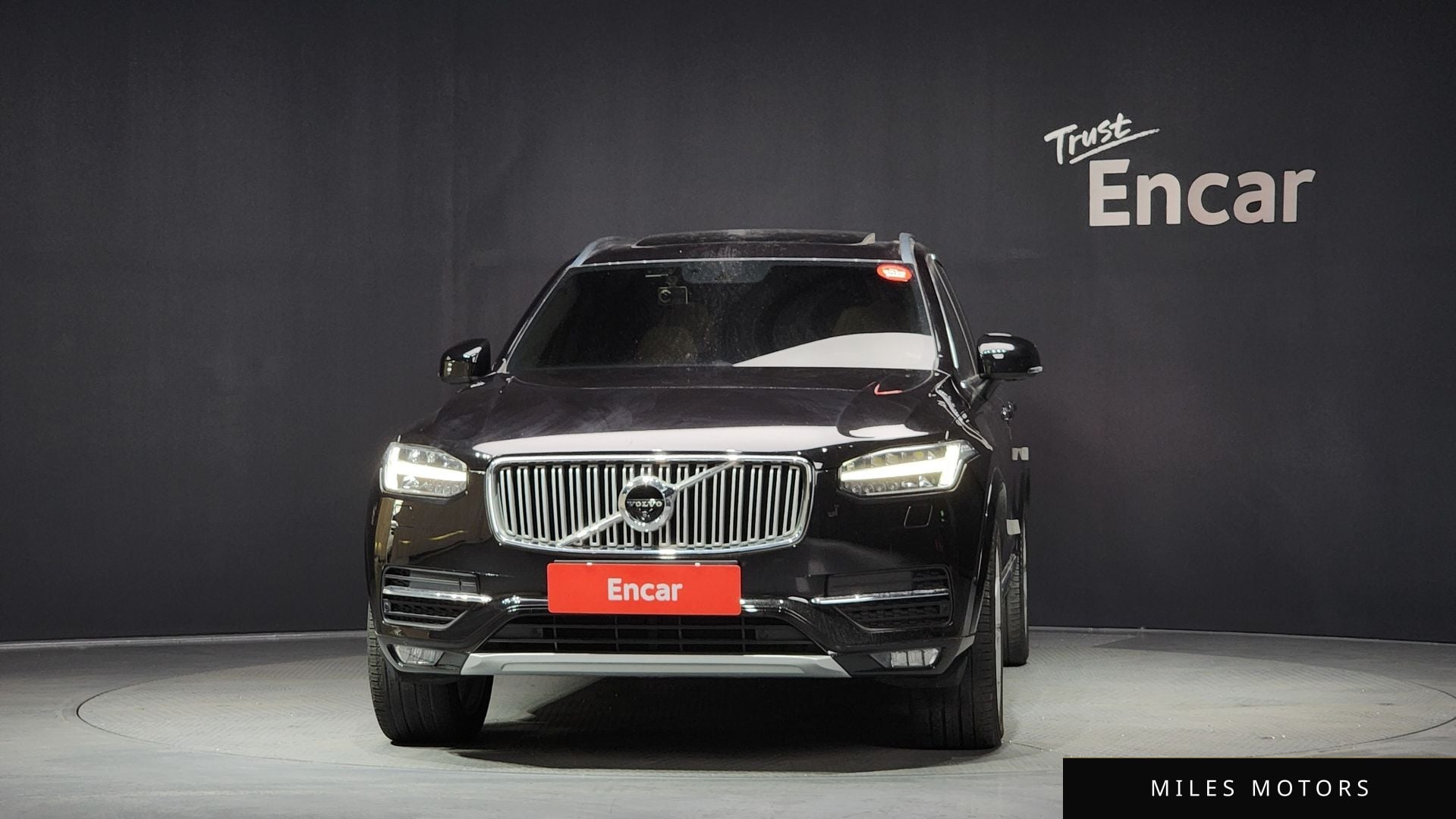 Volvo XC90 2018 — миниатюра 3