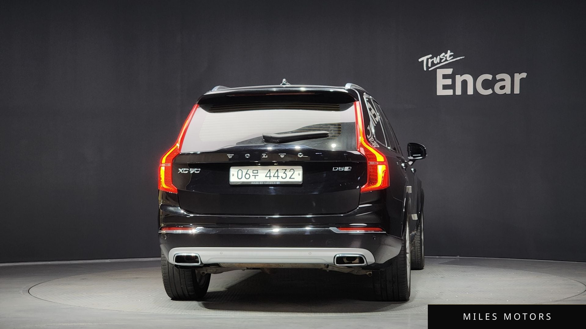 Volvo XC90 2018 — миниатюра 4