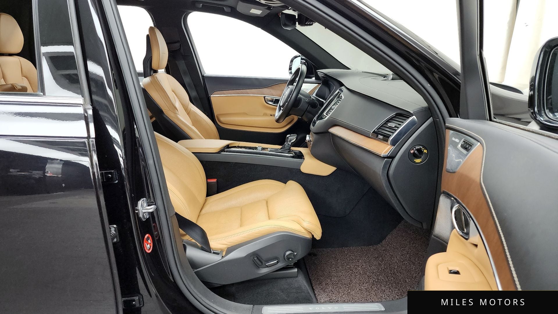 Volvo XC90 2018 — миниатюра 11