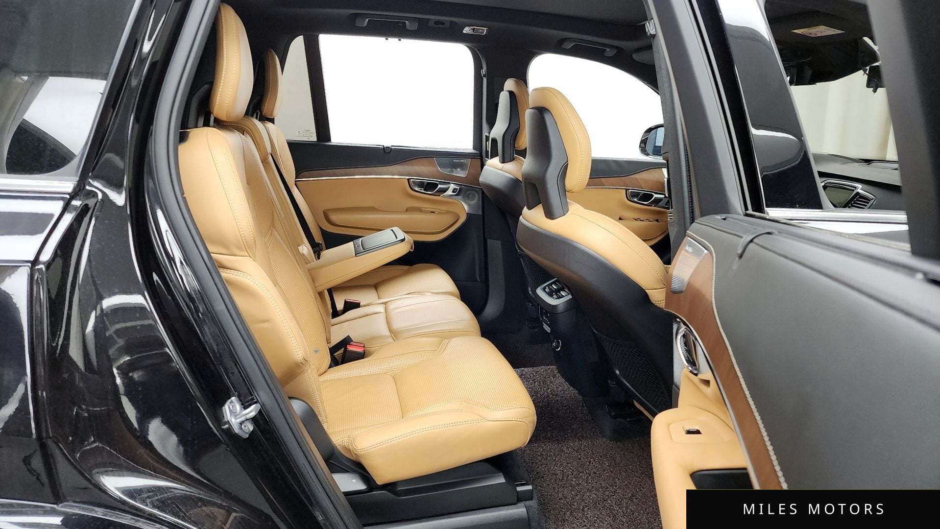 Volvo XC90 2018 — миниатюра 12