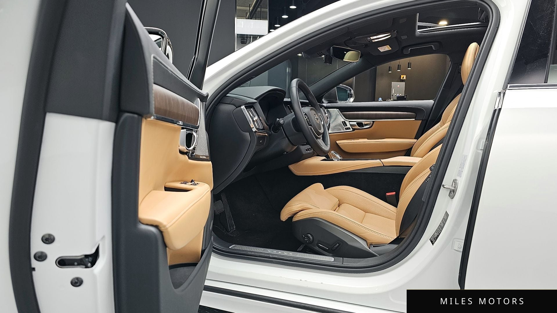 Volvo S90 2023 — миниатюра 10