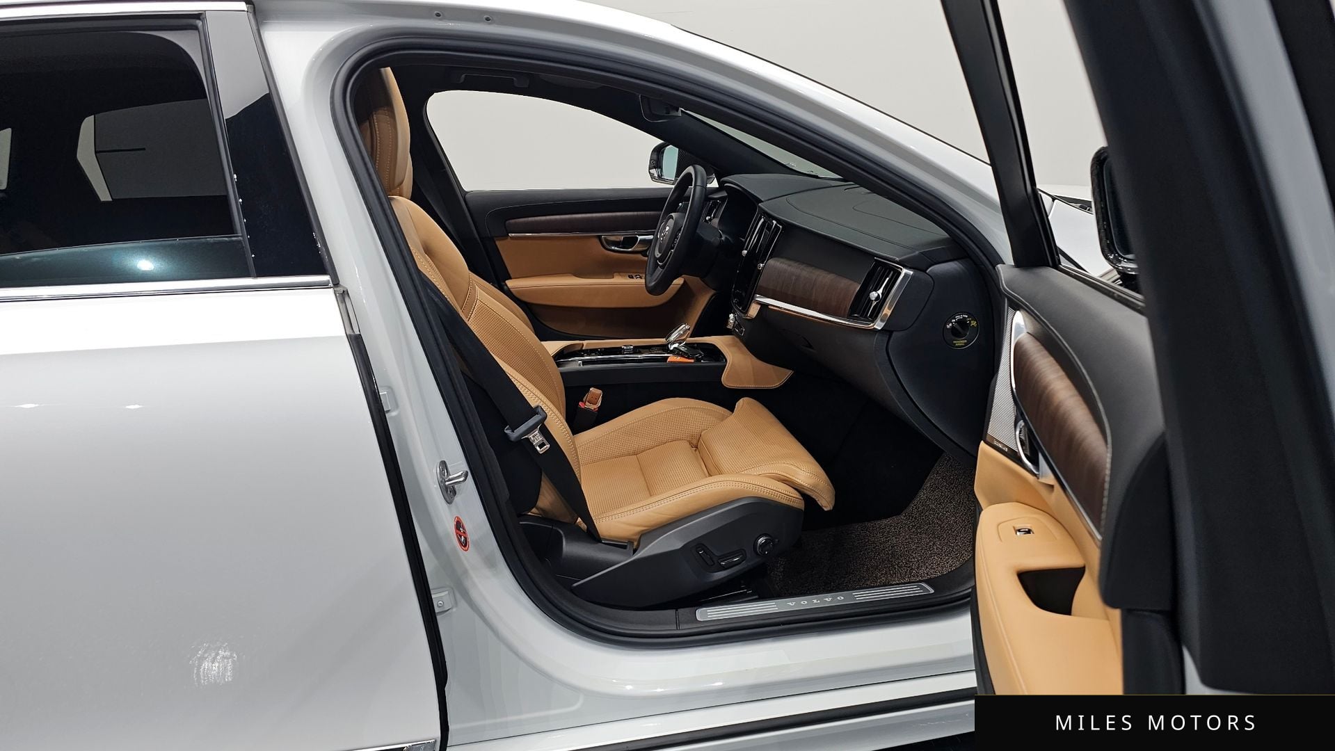 Volvo S90 2023 — миниатюра 11