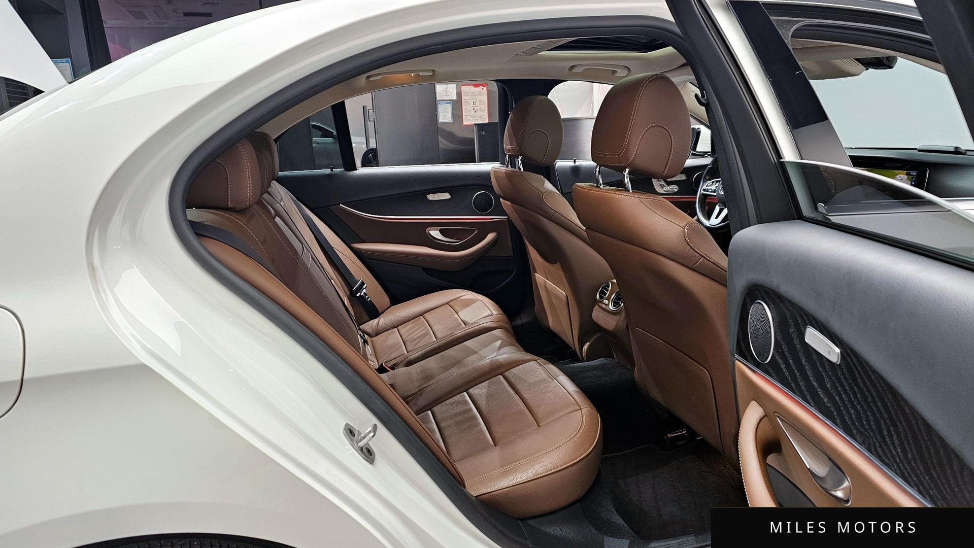Mercedes-Benz E-Class W213 2020 — миниатюра 12