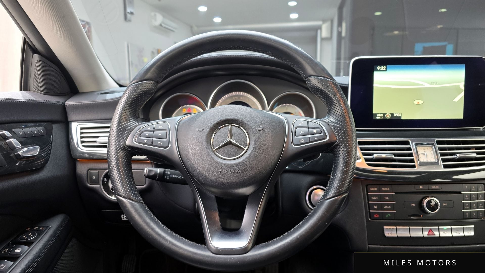 Mercedes-Benz CLS-클래스 W218 2016 — миниатюра 14