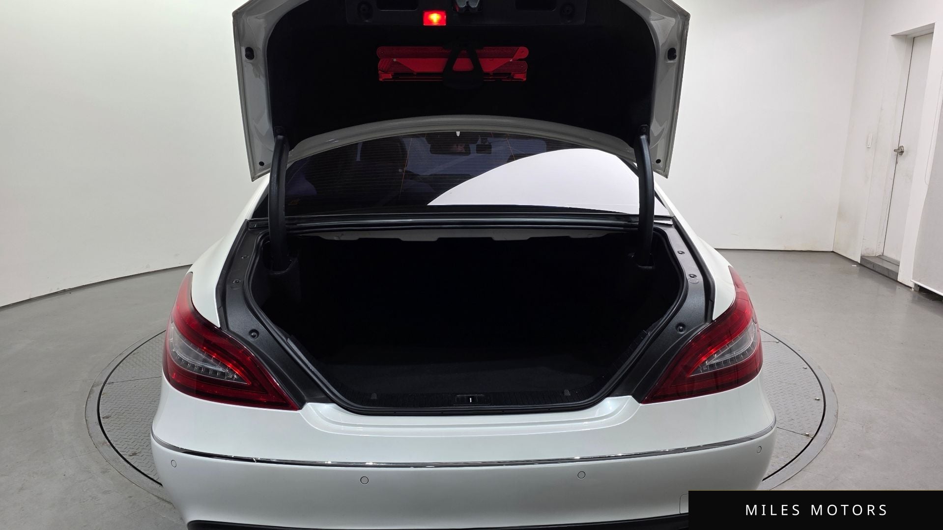 Mercedes-Benz CLS-클래스 W218 2016 — миниатюра 20
