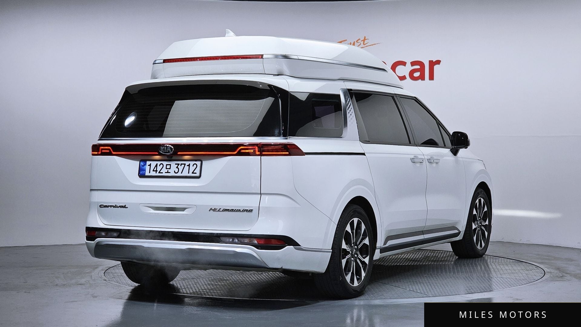 Kia Carnival 2021 — миниатюра 2