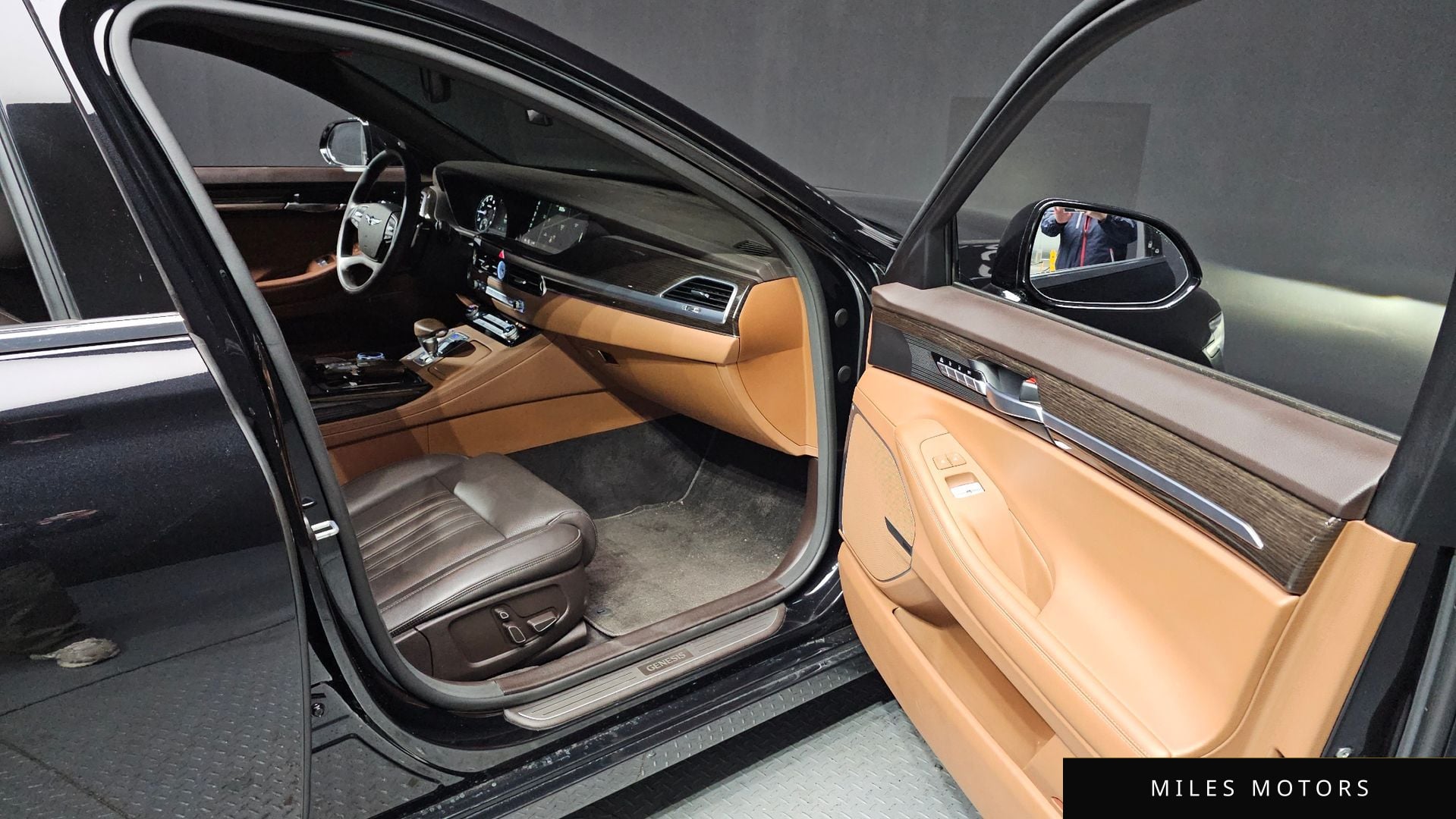 Genesis G90 2021 — миниатюра 11