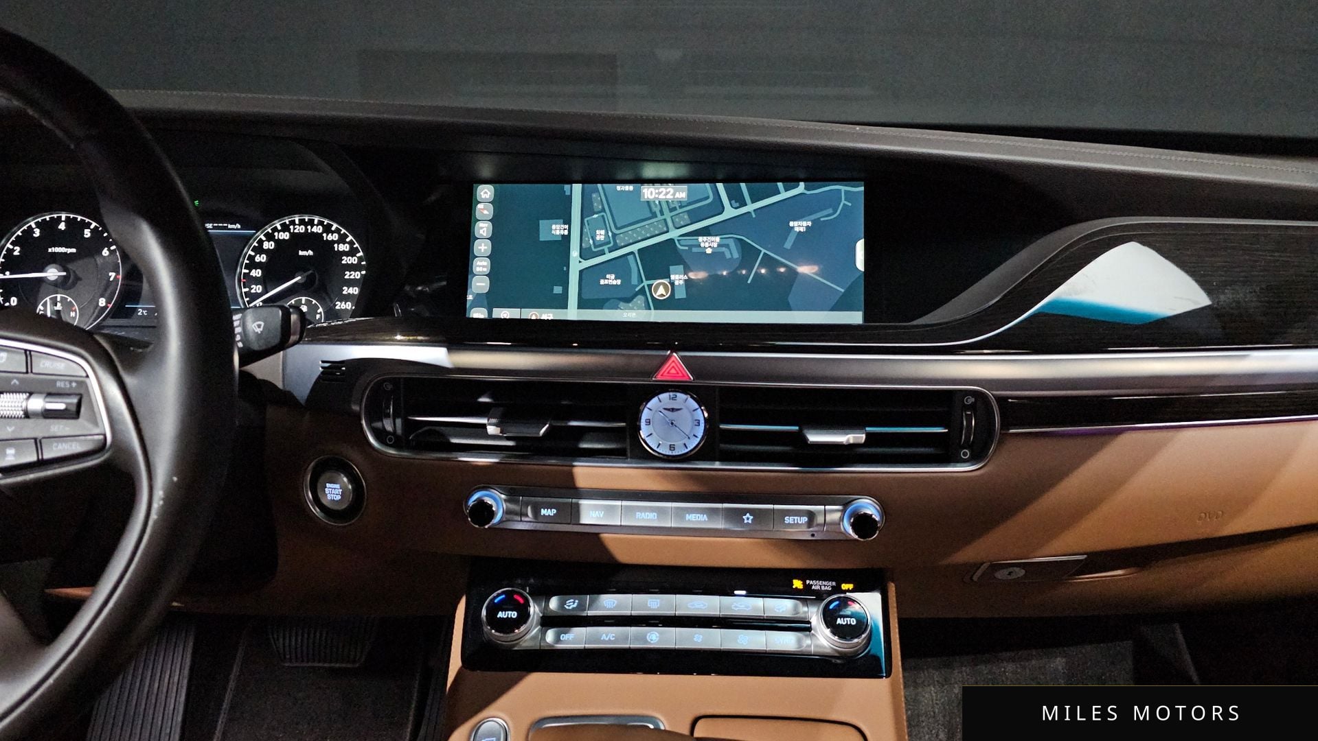 Genesis G90 2021 — миниатюра 14