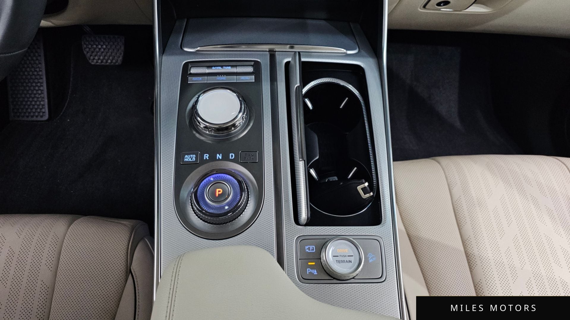 Genesis GV80 2023 — миниатюра 9