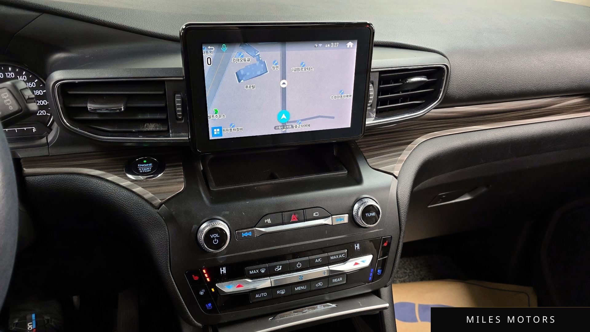 Ford 익스플로러 2020 — миниатюра 14