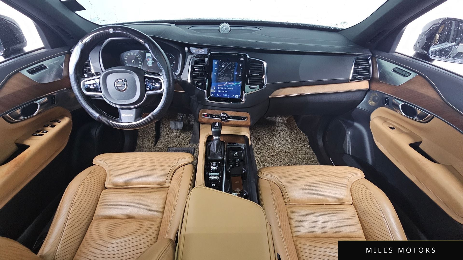 Volvo XC90 2018 — миниатюра 7