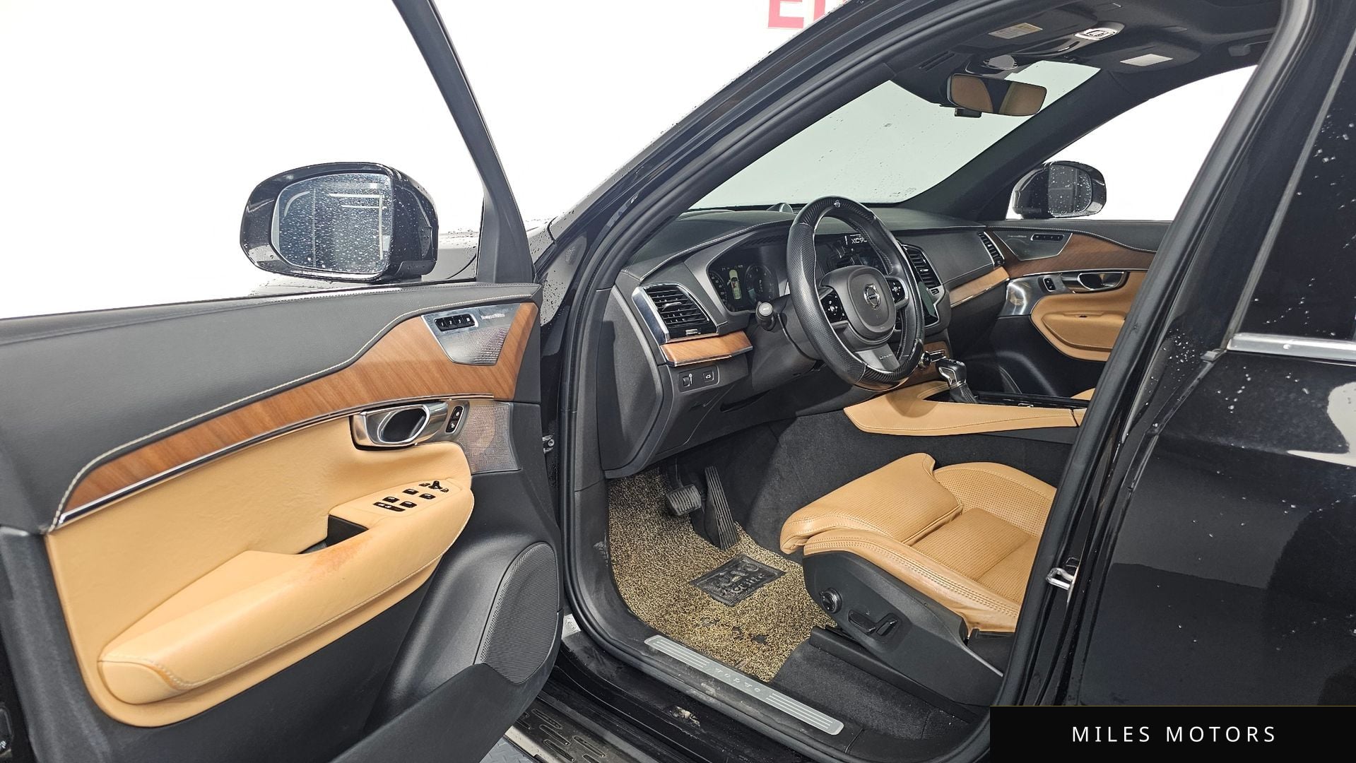 Volvo XC90 2018 — миниатюра 10