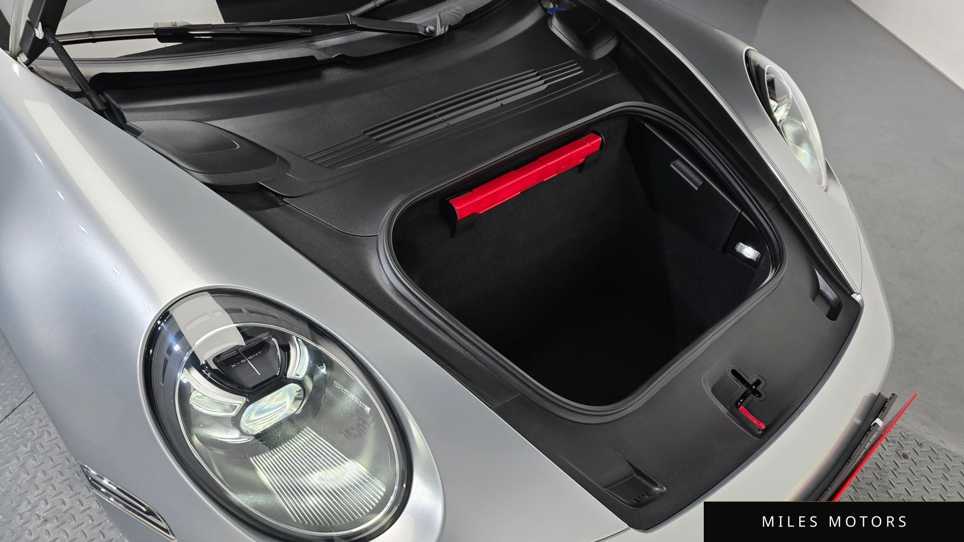 Porsche 911 (992) 2020 — миниатюра 6