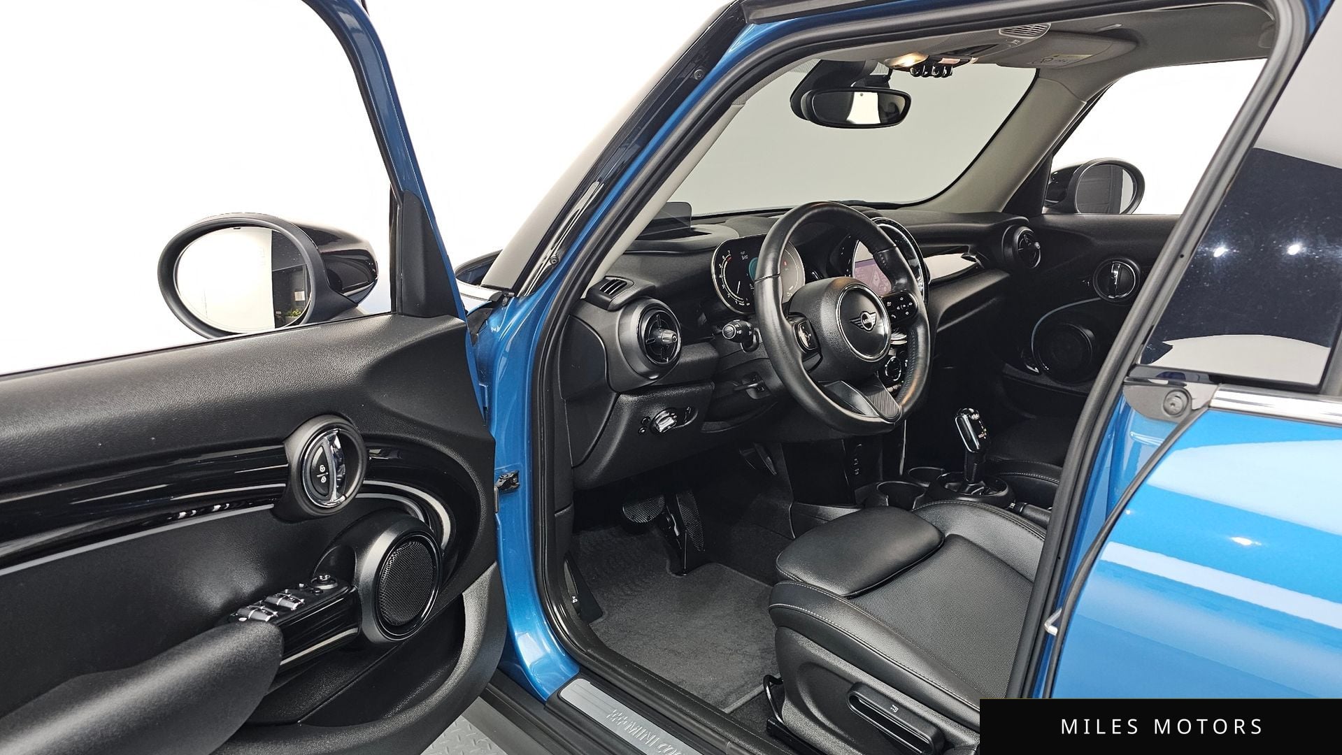 MINI Cooper S 2022 — миниатюра 10