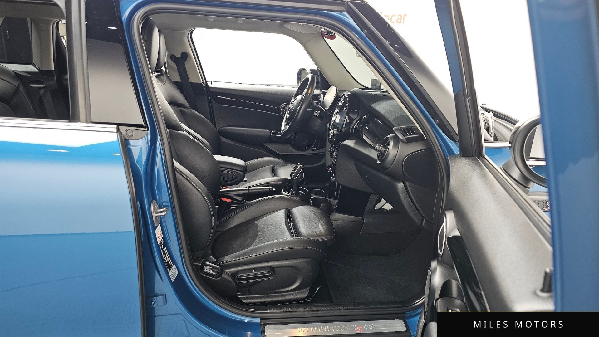 MINI Cooper S 2022 — миниатюра 11