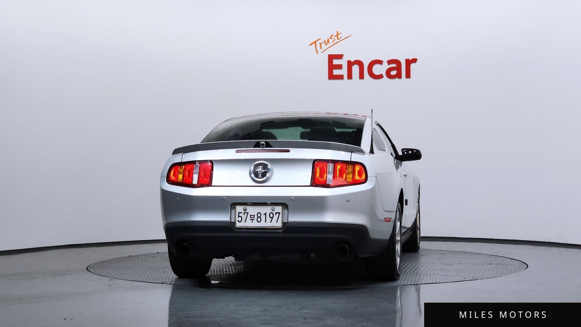 Ford Mustang 2011 — миниатюра 4