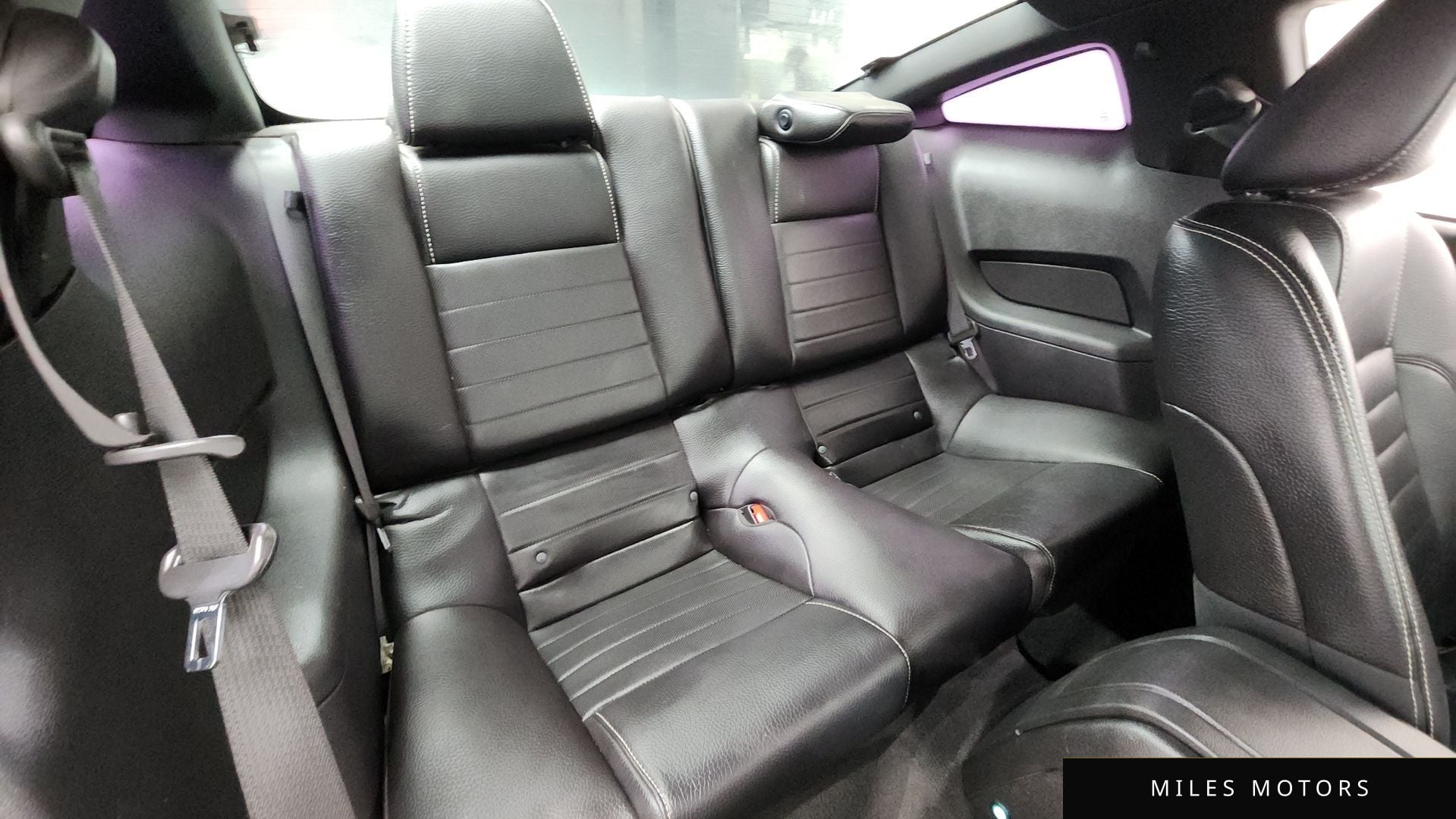 Ford Mustang 2011 — миниатюра 12