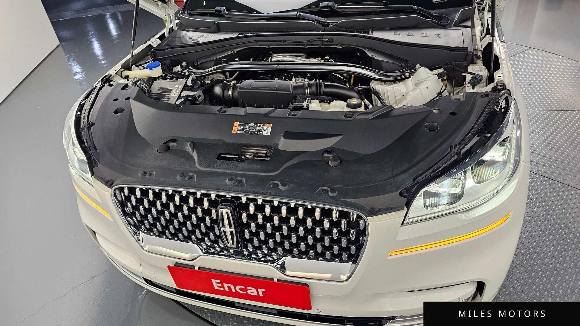 Lincoln Aviator 2022 — миниатюра 6