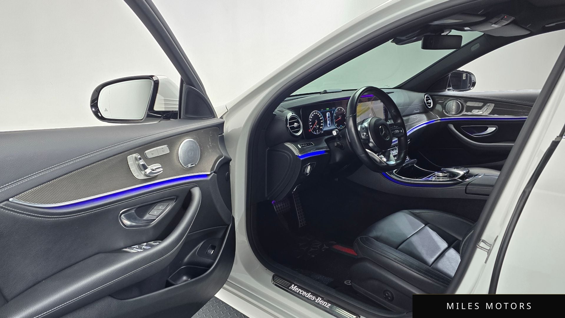 Mercedes-Benz E-Class W213 2019 — миниатюра 10