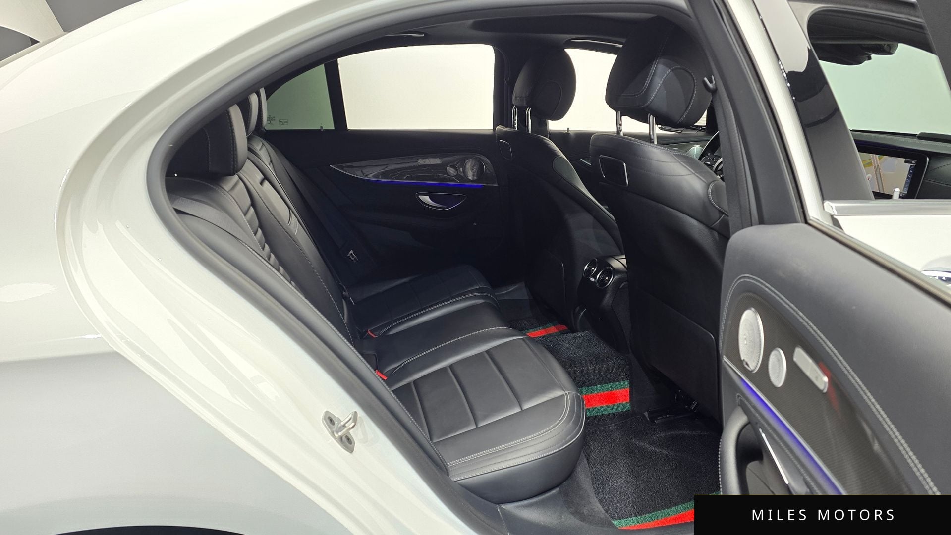 Mercedes-Benz E-Class W213 2019 — миниатюра 12