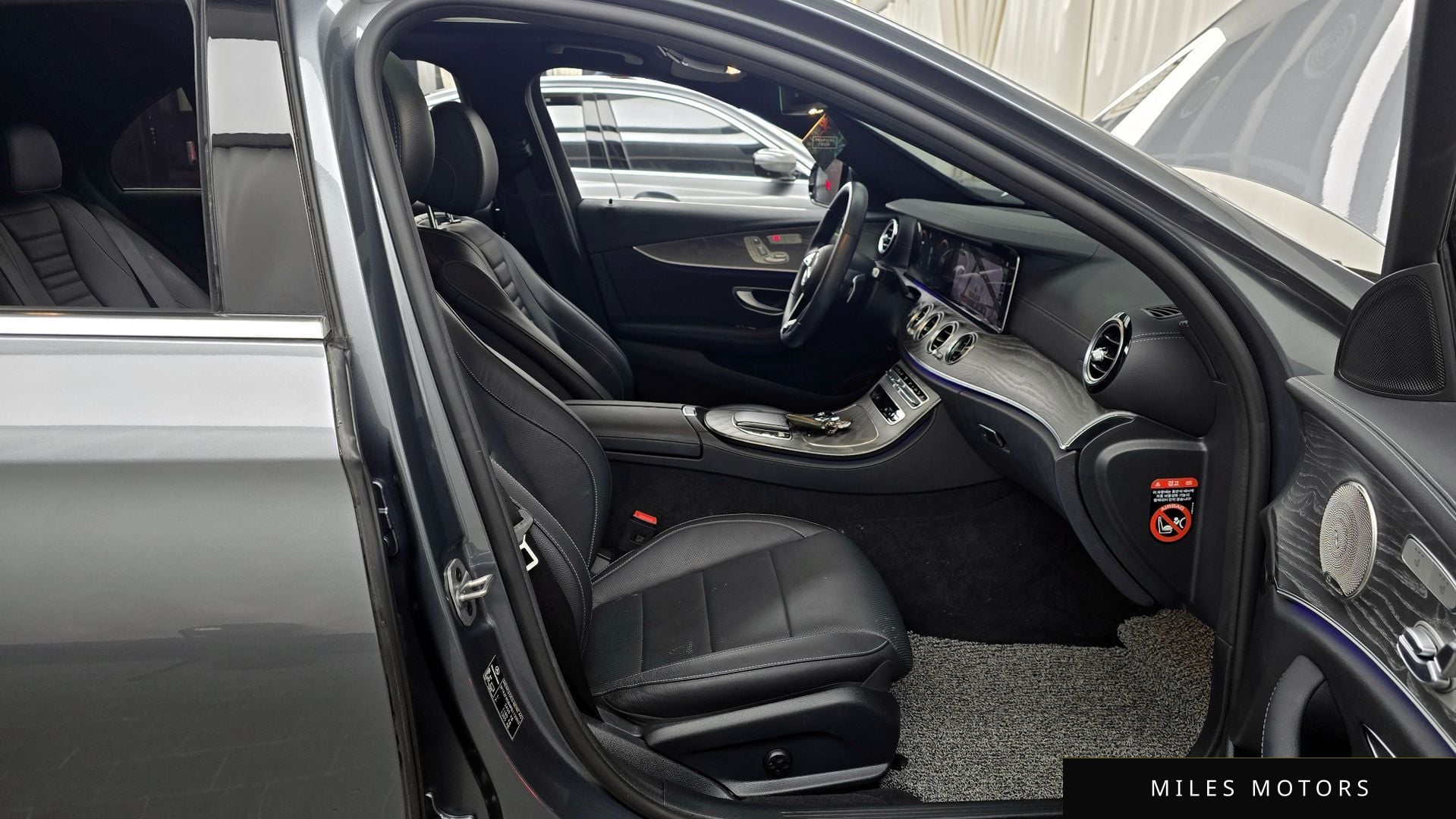 Mercedes-Benz E-Class W213 2023 — миниатюра 11