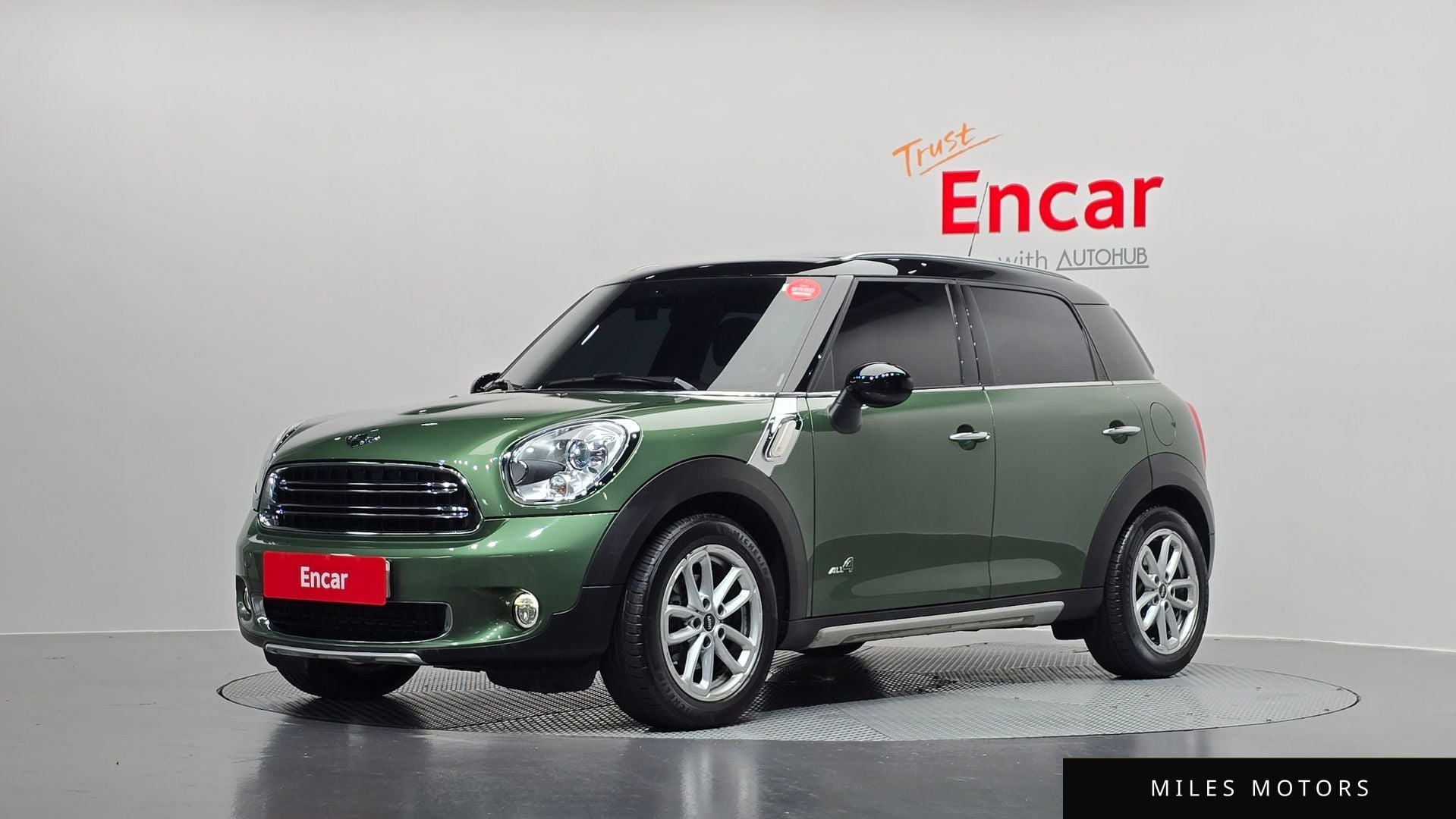 MINI Countryman 2016 — фото 1 из 12