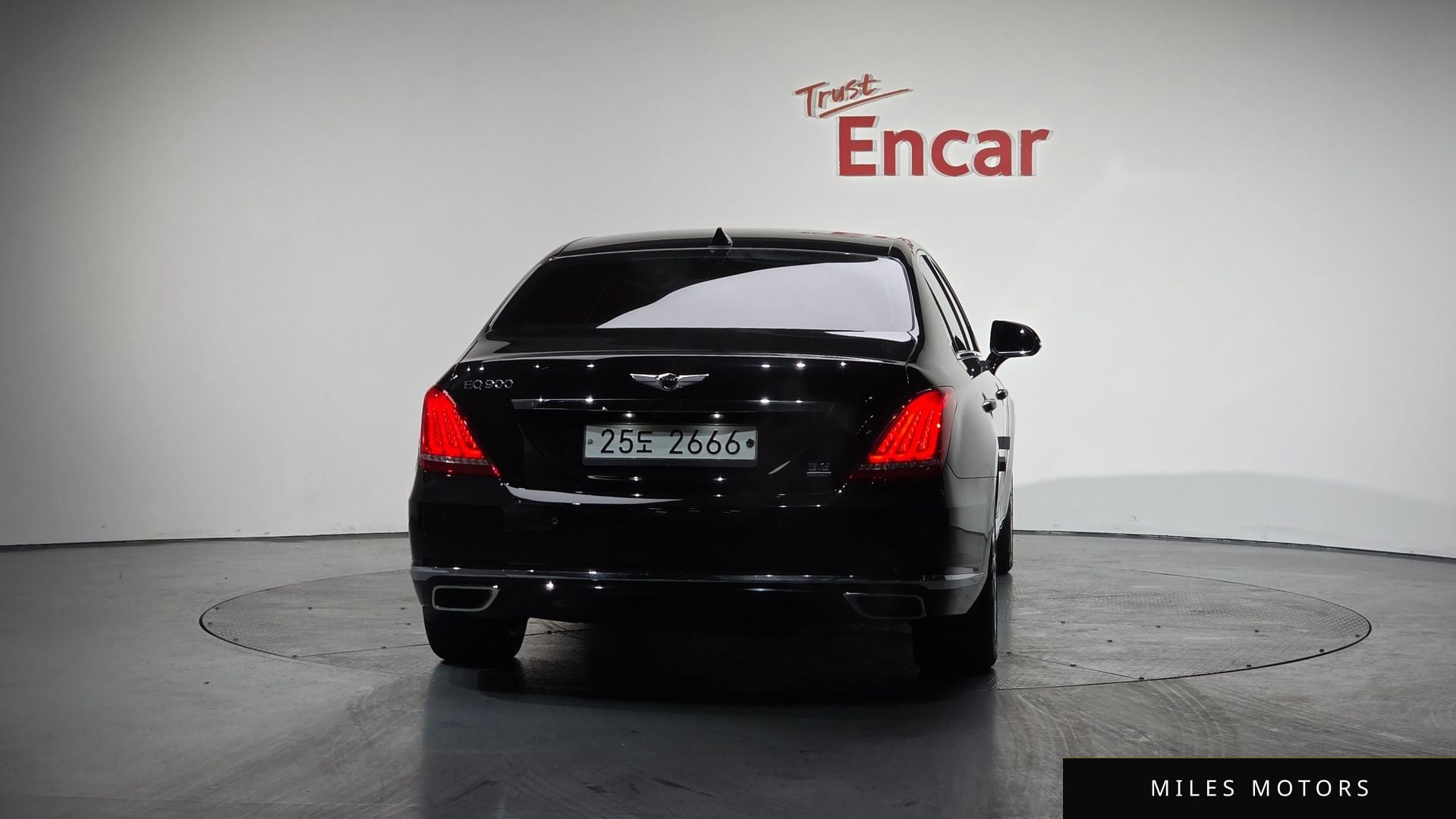 Genesis EQ900 2018 — миниатюра 4