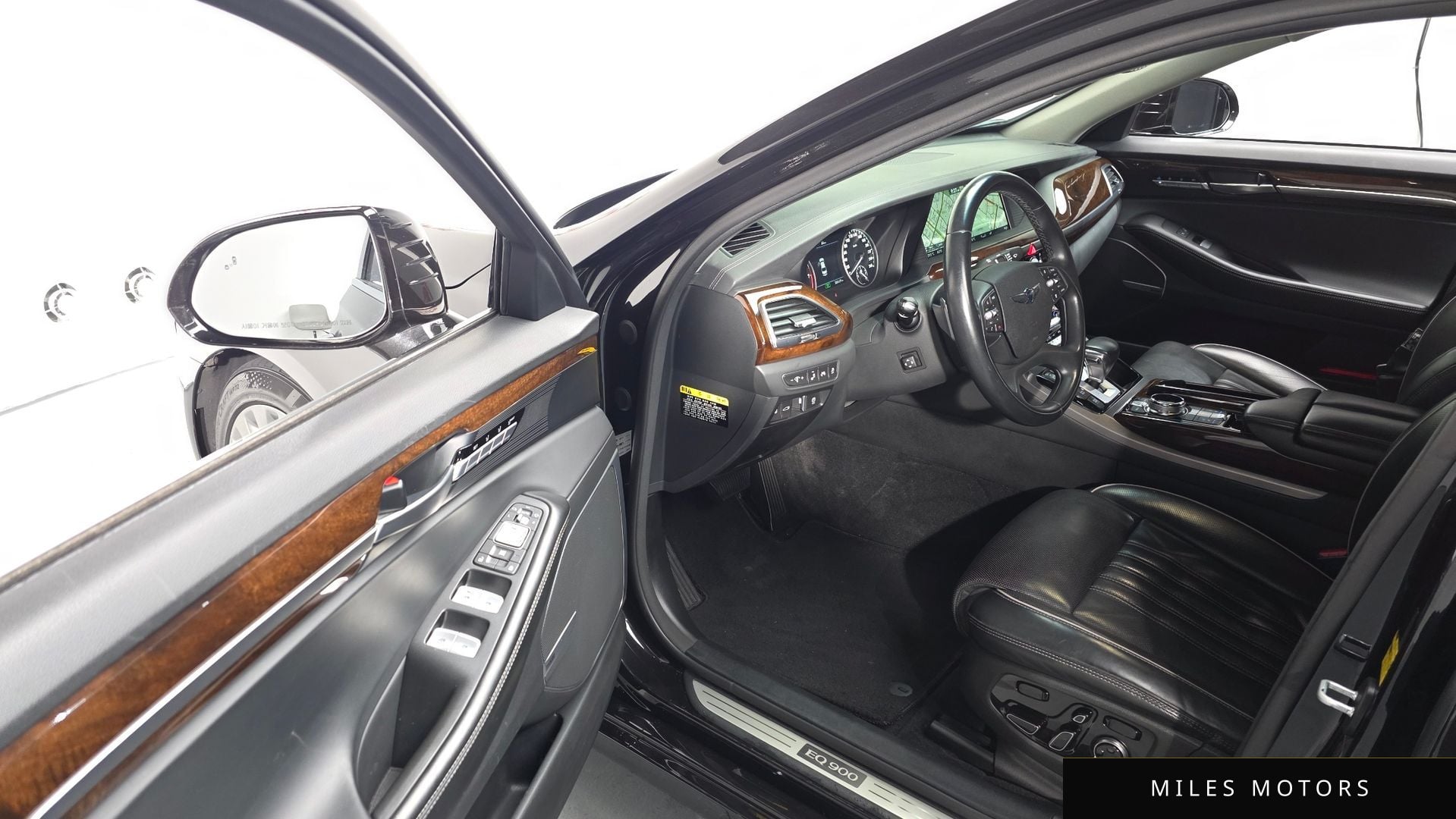 Genesis EQ900 2018 — миниатюра 11