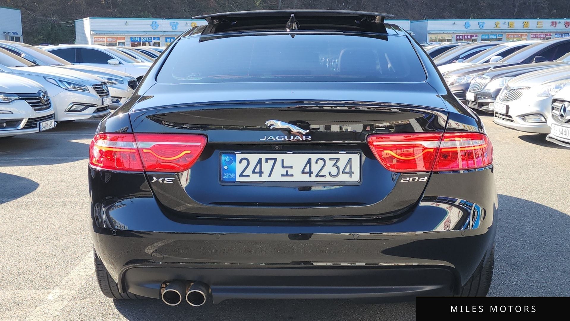 Jaguar XE 2017 — миниатюра 4