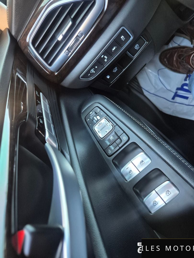 Genesis G90 2020 — миниатюра 9