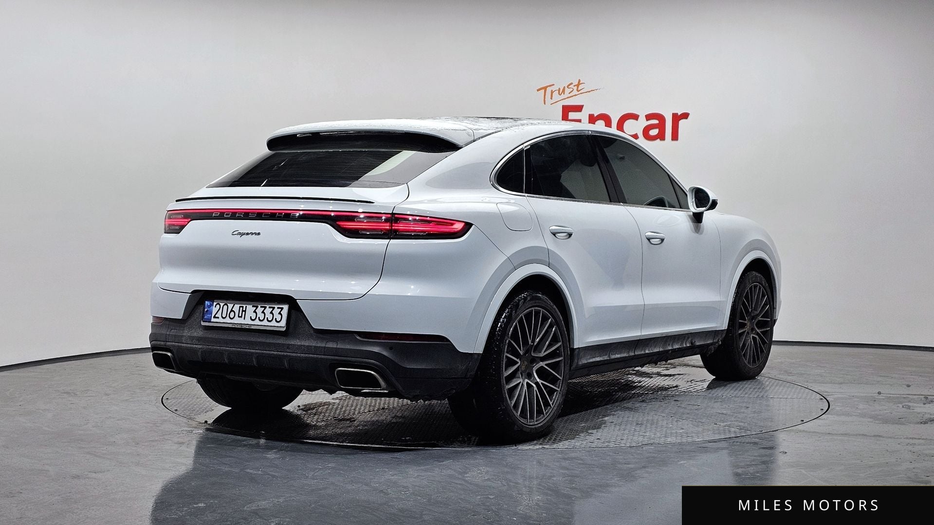 Porsche Cayenne 2020 — миниатюра 2