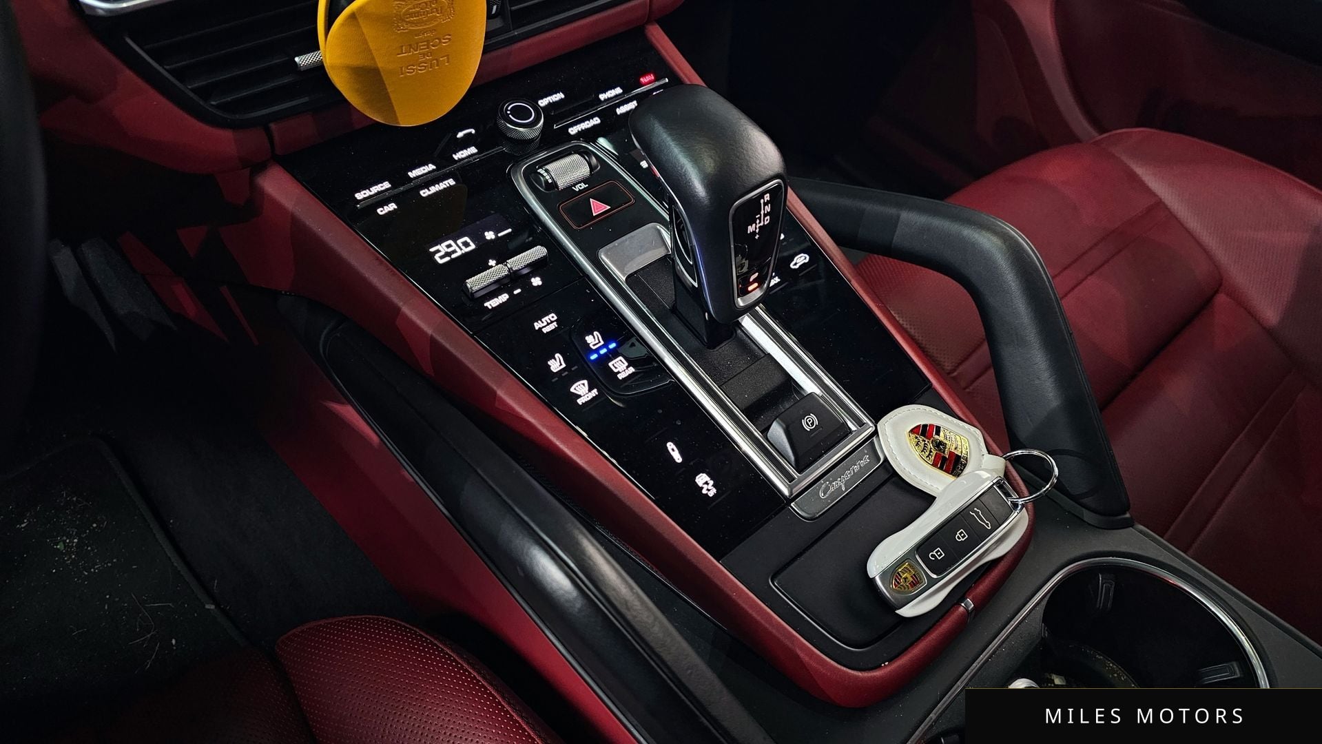 Porsche Cayenne 2020 — миниатюра 9