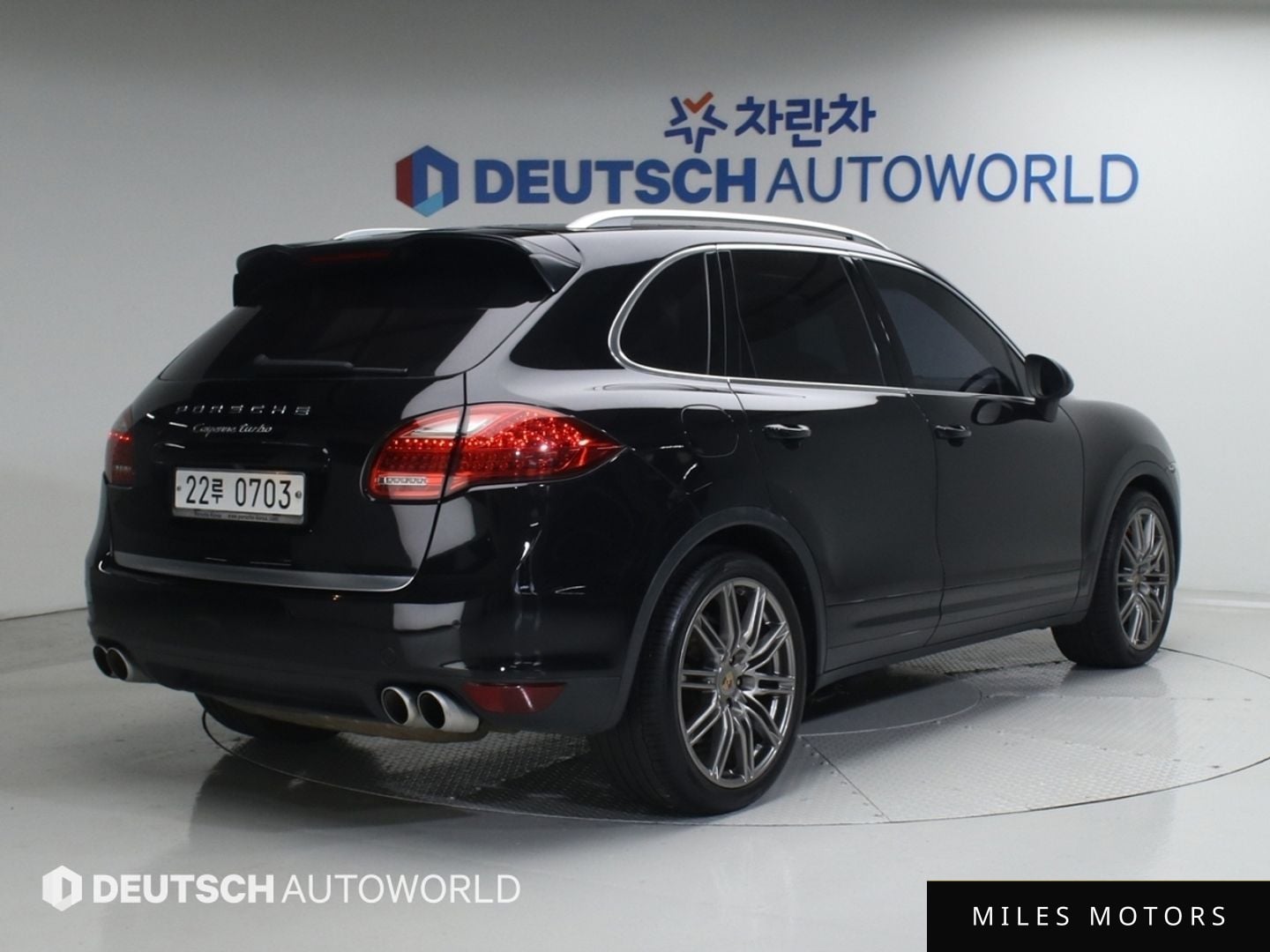 Porsche Cayenne 2011 — миниатюра 2
