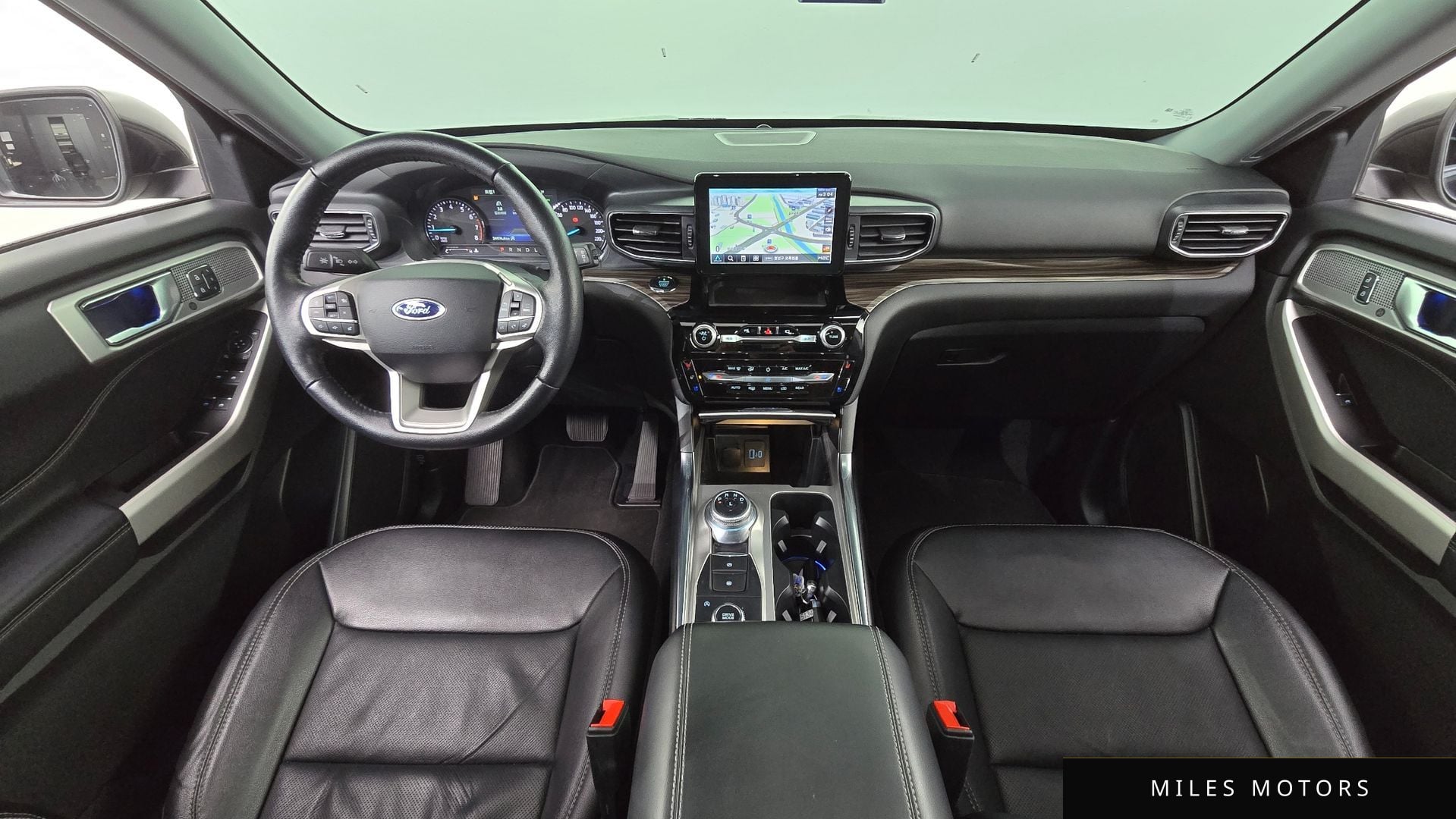 Ford Explorer 2021 — миниатюра 7