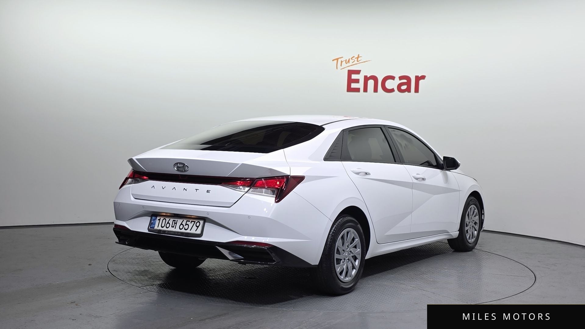 Hyundai AVANTE 2021 — миниатюра 2