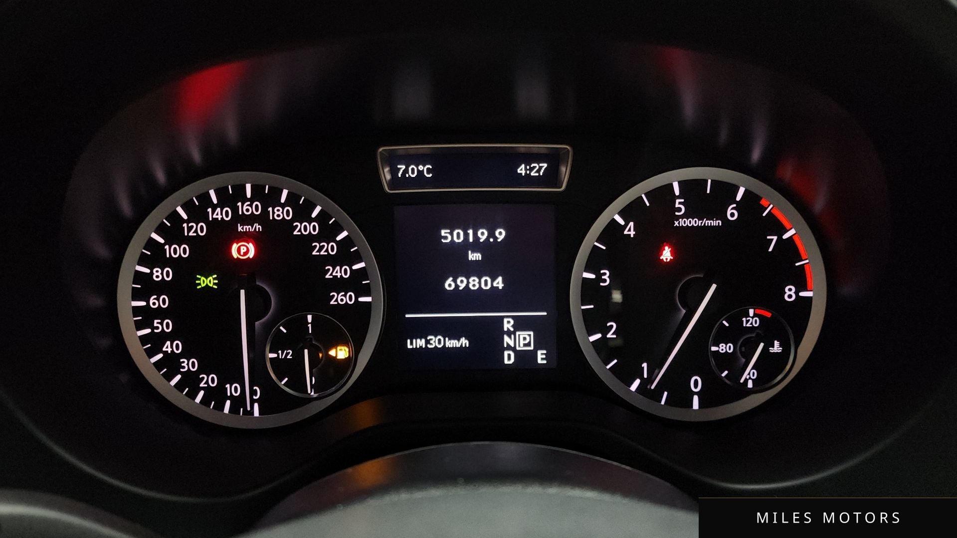 Infiniti Q30 2018 — миниатюра 8