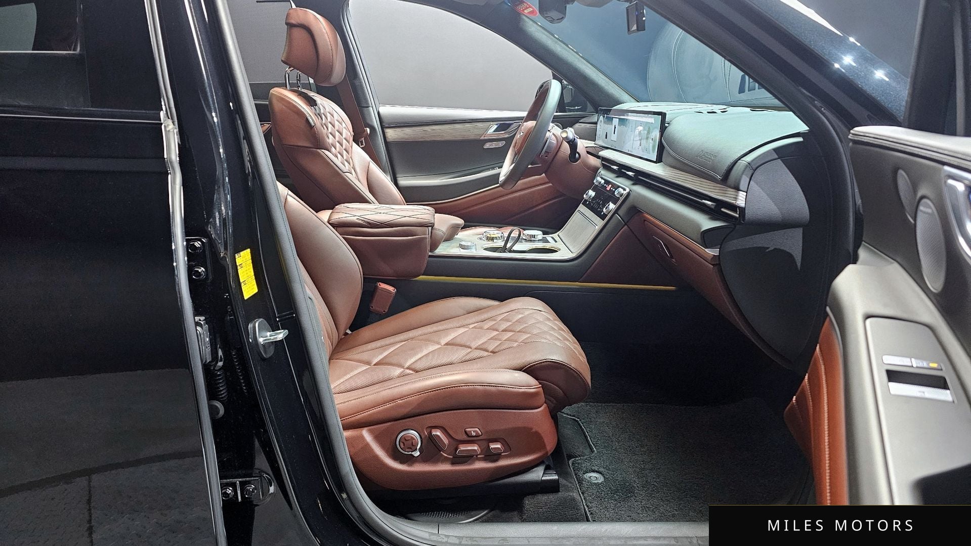 Genesis GV80 2025 — миниатюра 11