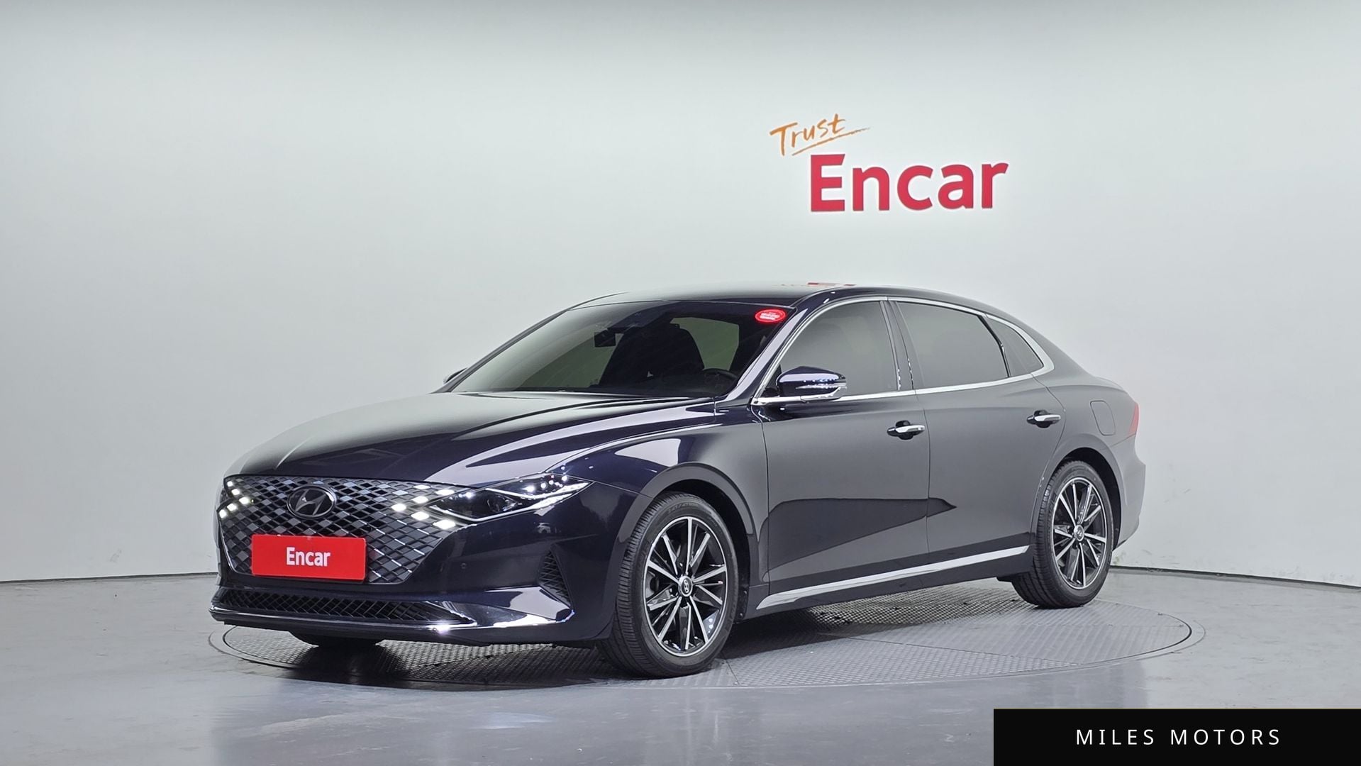 Hyundai Grandeur 2022 — фото 1 из 12