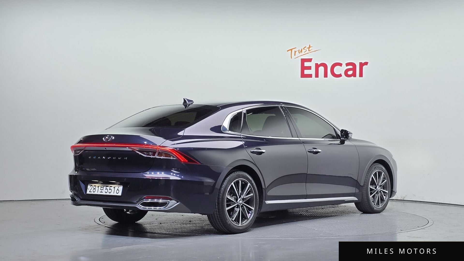 Hyundai Grandeur 2022 — миниатюра 2