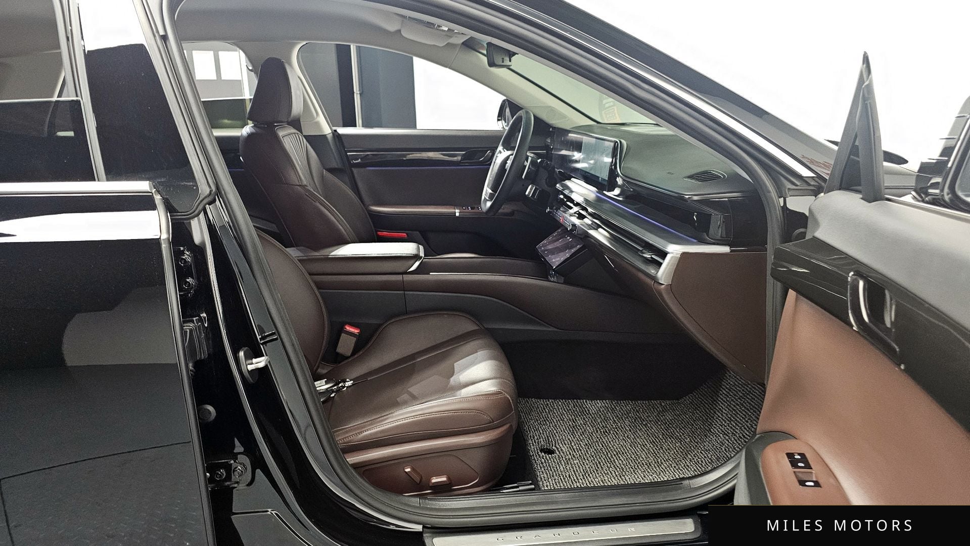 Hyundai Grandeur 2023 — миниатюра 11
