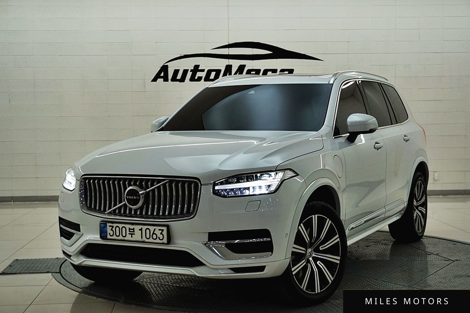 Volvo XC90 2021 — миниатюра 2